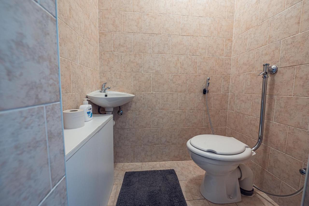 Xlsuite Apartment Comfort Piestany Bagian luar foto
